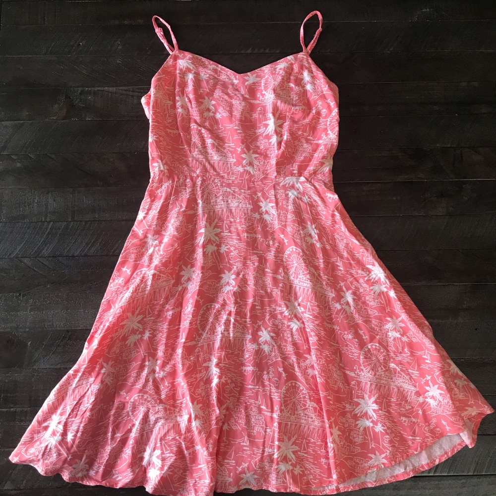 OLD NAVY WHITE & PINK BEACHY PRINT MINI DRESS